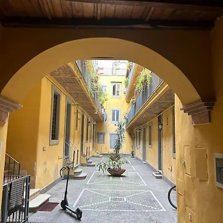 Domus Campo De Fiori Διαμέρισμα *