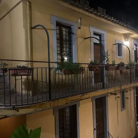 Domus Campo De Fiori *