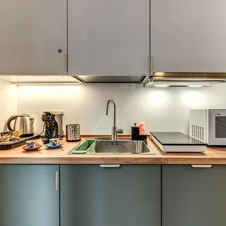 Domus Campo De Fiori Appartement *