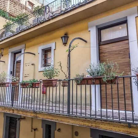 Domus Campo De Fiori Appartement *